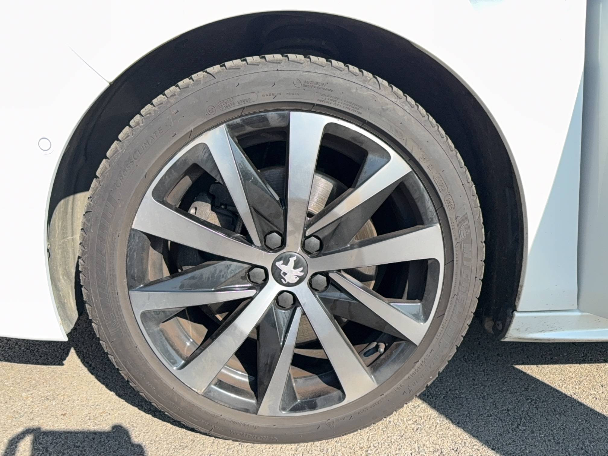 Vente en ligne Peugeot 508 SW  BlueHDi 160 ch S&S EAT8 au prix de 19 890 €