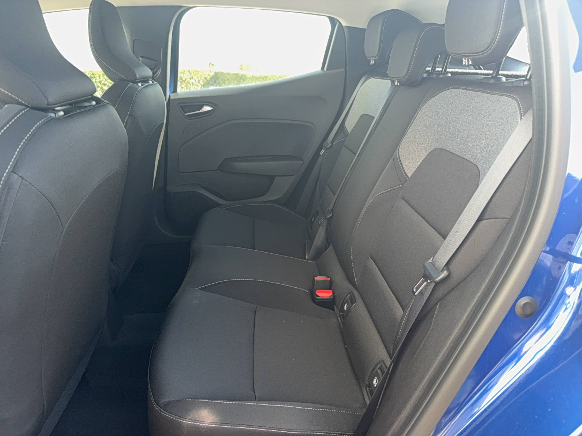 Vente en ligne Renault Clio 5 Clio Blue dCi 100 ch GSR2 au prix de 19 490 €