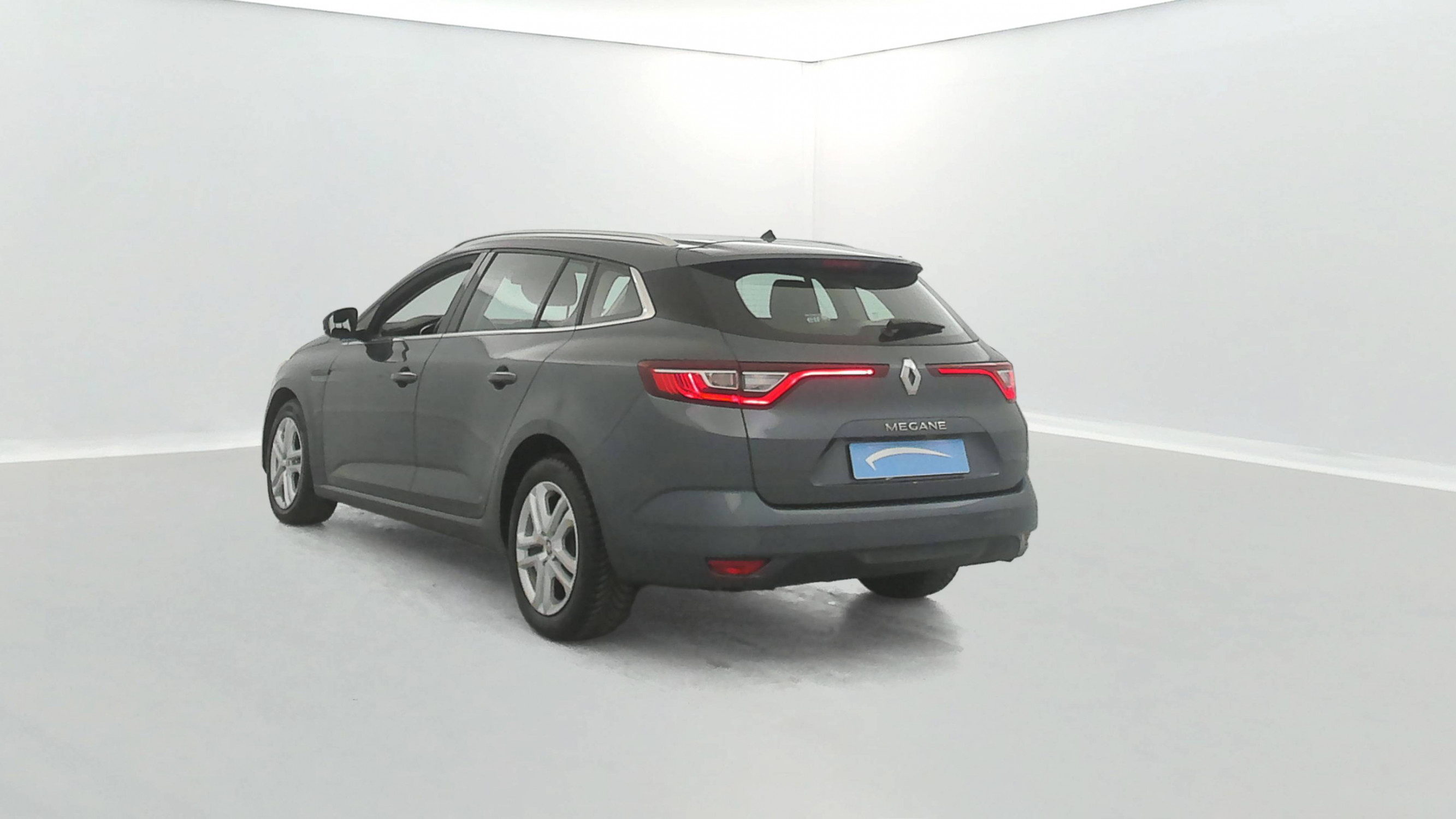 Vente en ligne Renault Megane 4 Estate Mégane IV Estate Blue dCi 95 au prix de 12 680 €