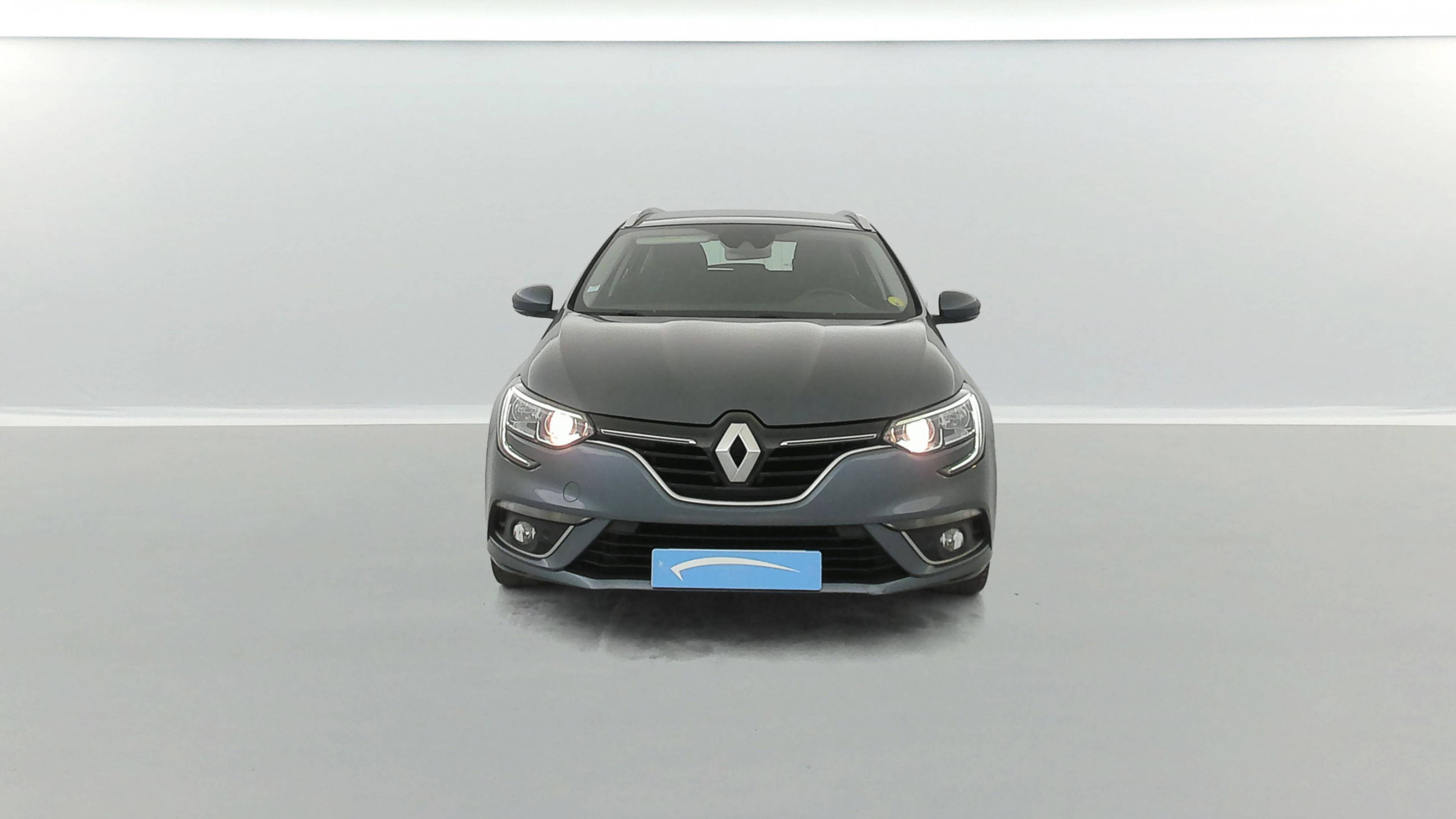 Vente en ligne Renault Megane 4 Estate Mégane IV Estate Blue dCi 95 au prix de 12 680 €