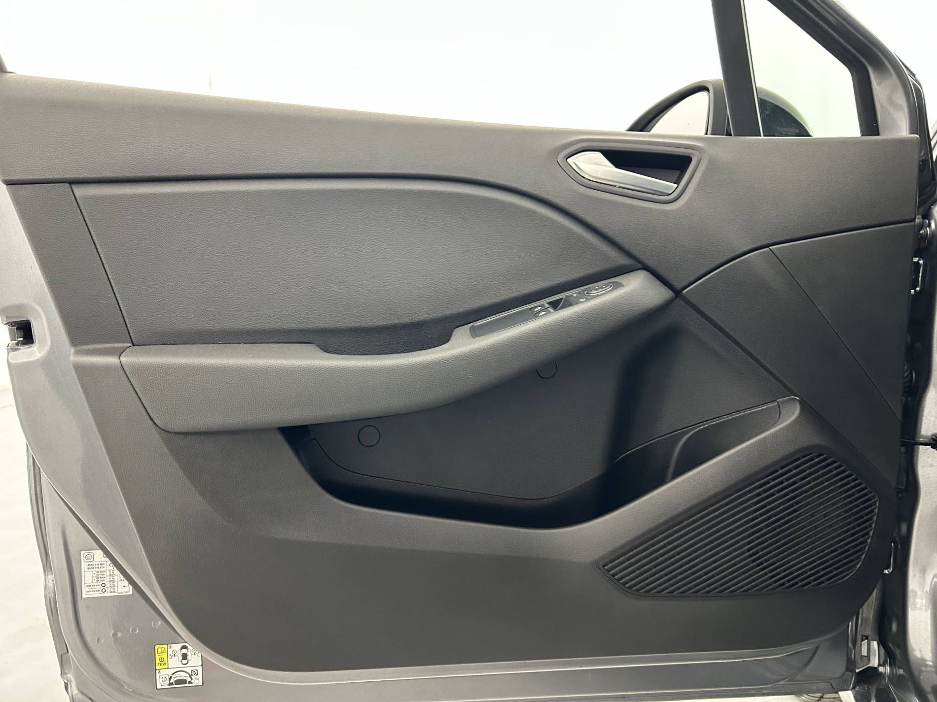 Vente en ligne Renault Clio 5 Clio TCe 90 au prix de 14 980 €