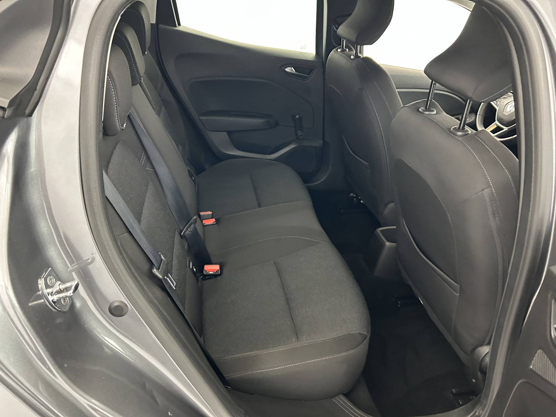 Vente en ligne Renault Clio 5 Clio TCe 90 au prix de 14 980 €