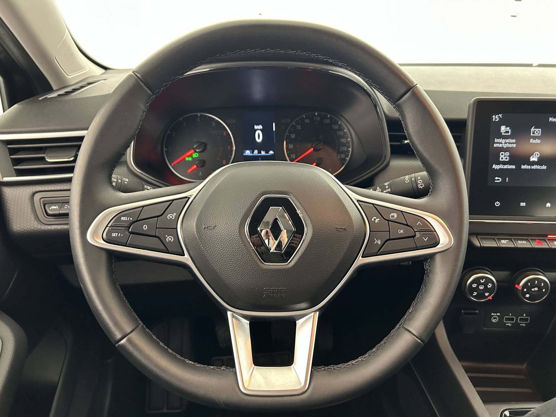 Vente en ligne Renault Clio 5 Clio TCe 90 au prix de 14 980 €