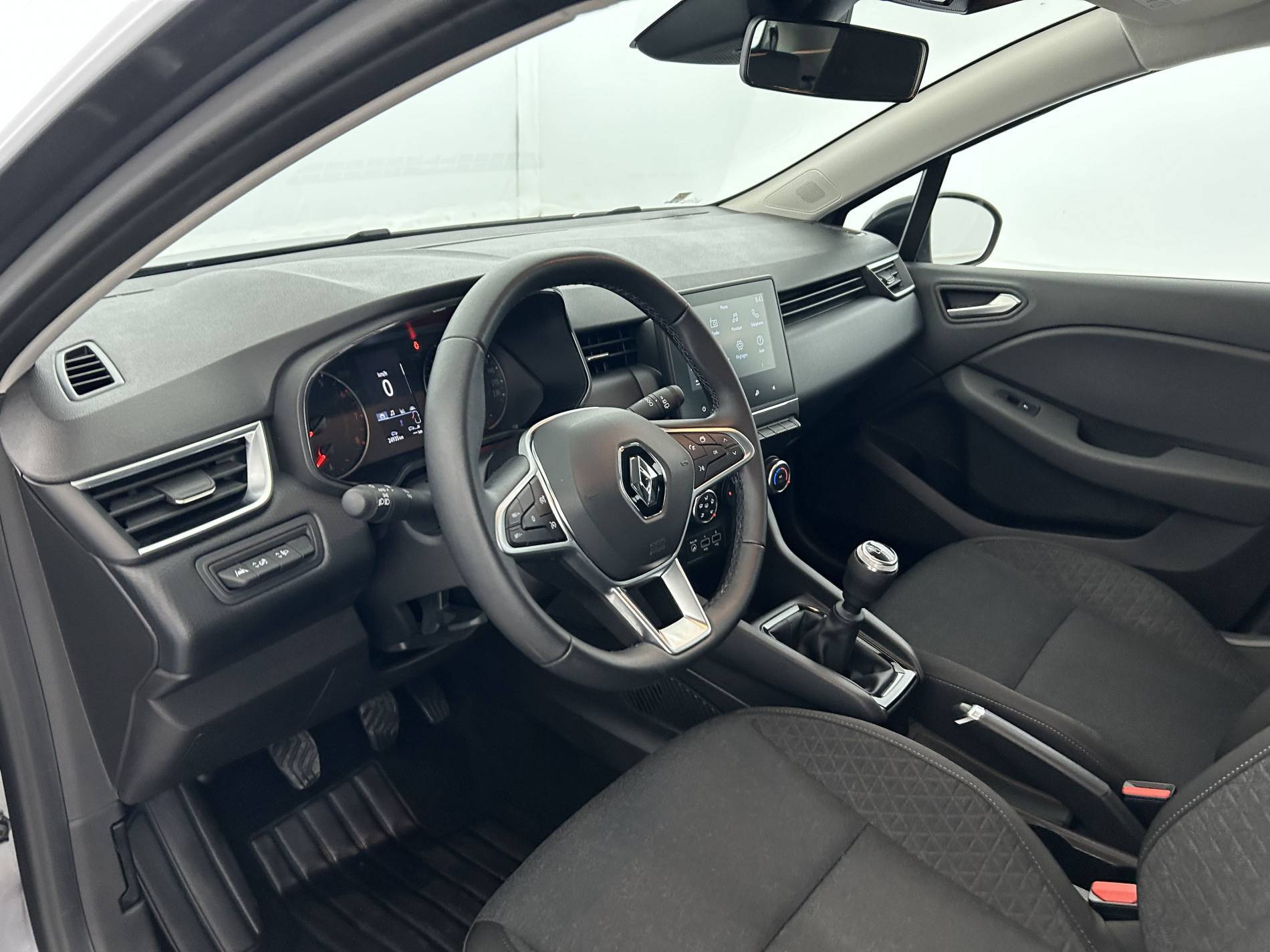 Vente en ligne Renault Clio 5 Clio TCe 90 au prix de 14 980 €