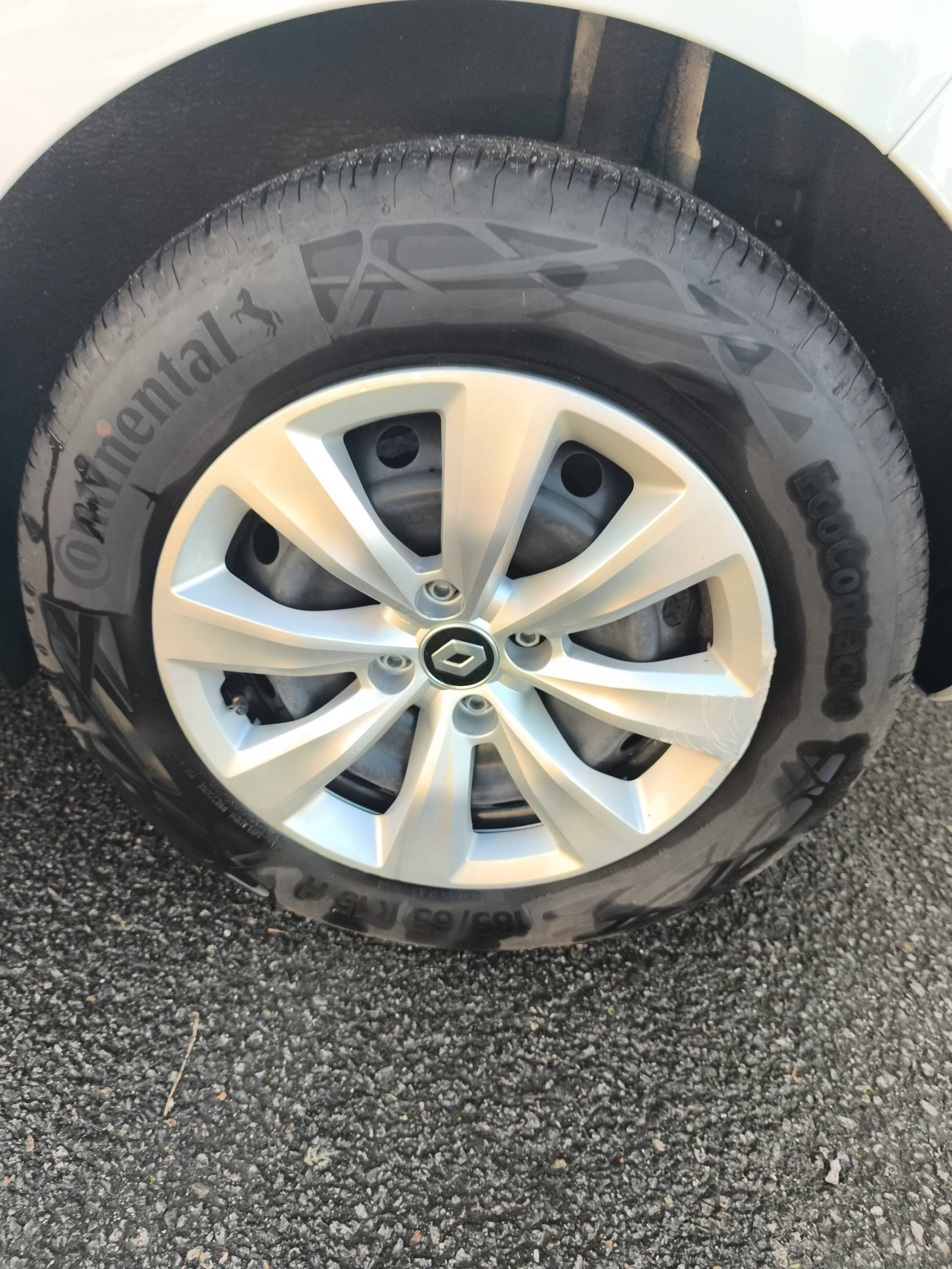 Vente en ligne Renault Clio 5 Clio SCe 65 au prix de 13 790 €