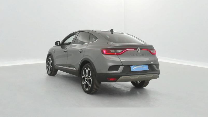 Vente en ligne Renault Arkana  E-Tech 145 - 21B au prix de 21 490 €