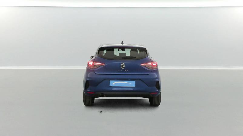 Vente en ligne Renault Clio 5 Clio TCe 90 au prix de 16 290 €