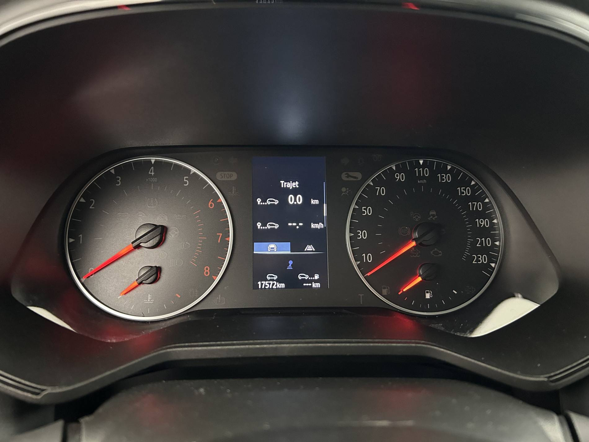 Vente en ligne Renault Clio 5 Clio SCe 65 au prix de 13 790 €