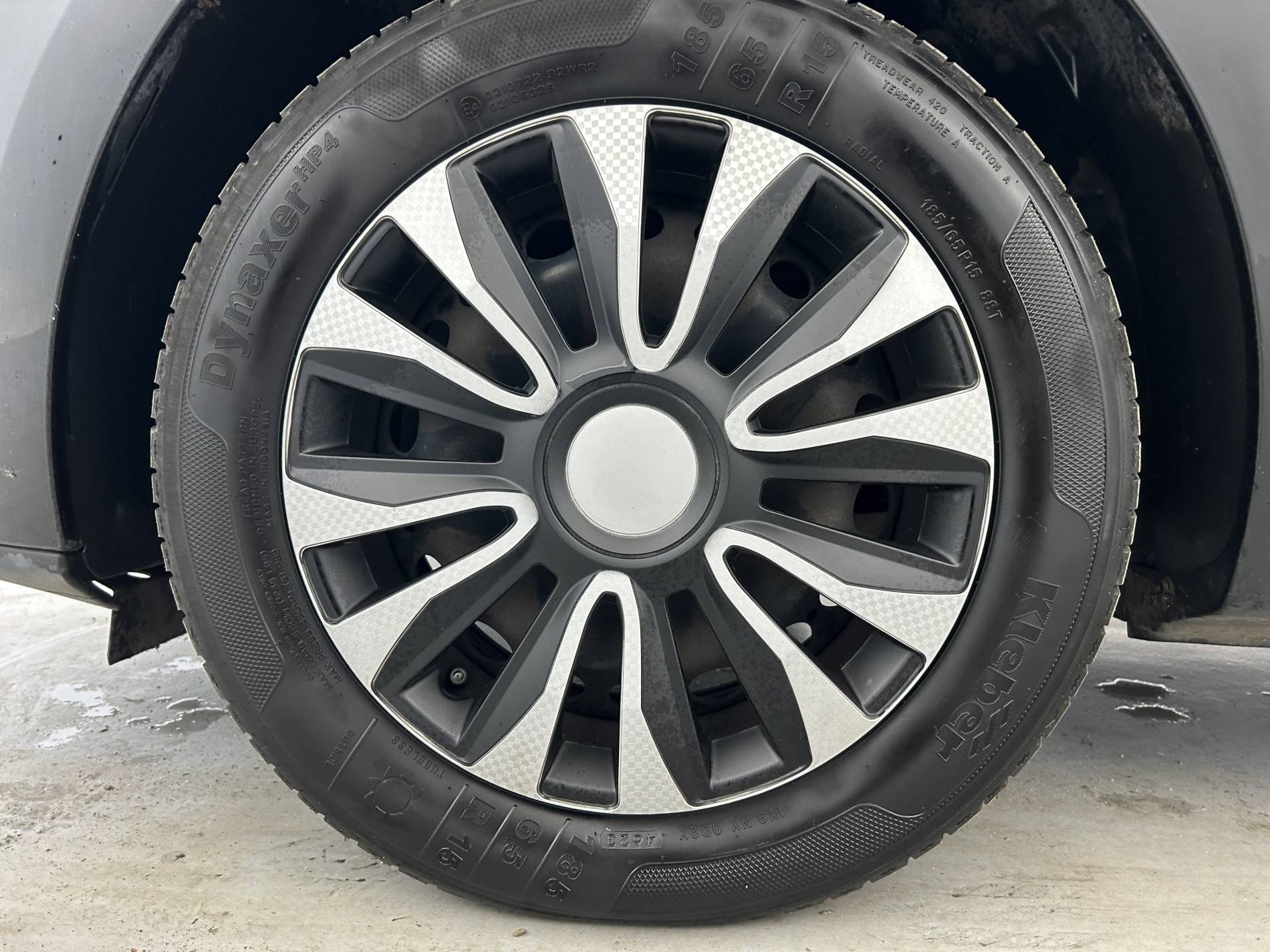 Vente en ligne Renault Clio 4 Clio TCe 90 E6C au prix de 10 890 €