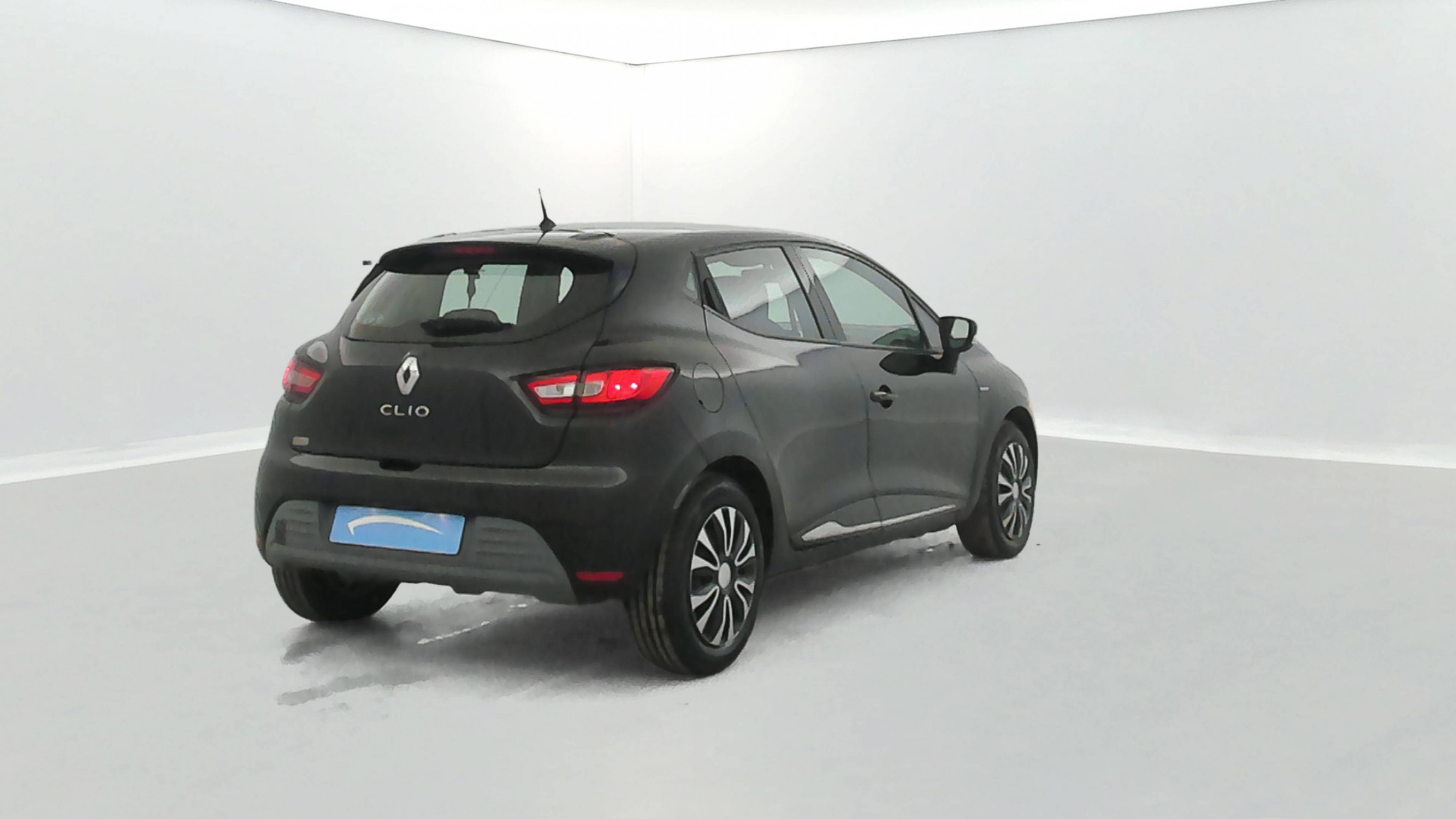 Vente en ligne Renault Clio 4 Clio TCe 90 E6C au prix de 10 890 €