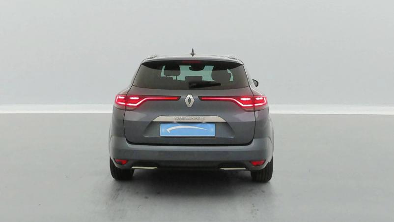 Vente en ligne Renault Megane 4 Estate Mégane IV Estate TCe 140 FAP au prix de 16 990 €