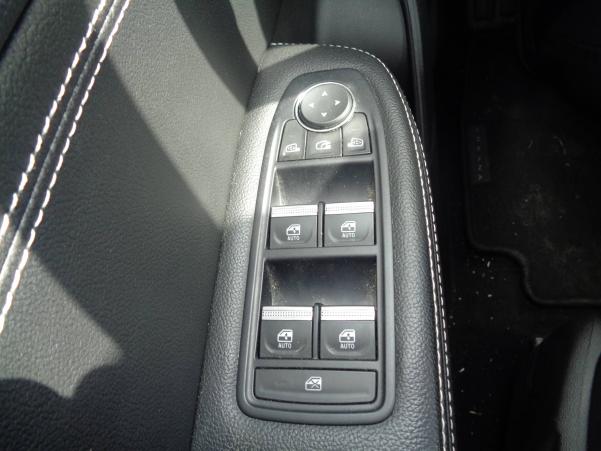 Vente en ligne Renault Arkana  E-Tech hybride 145 - 22 au prix de 22 190 €
