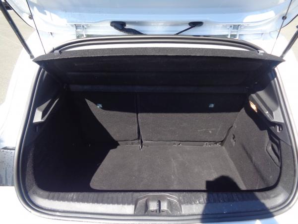 Vente en ligne Renault Clio 5 Clio SCe 65 au prix de 13 990 €
