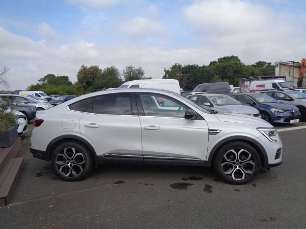 Vente en ligne Renault Arkana  E-Tech hybride 145 - 22 au prix de 22 190 €