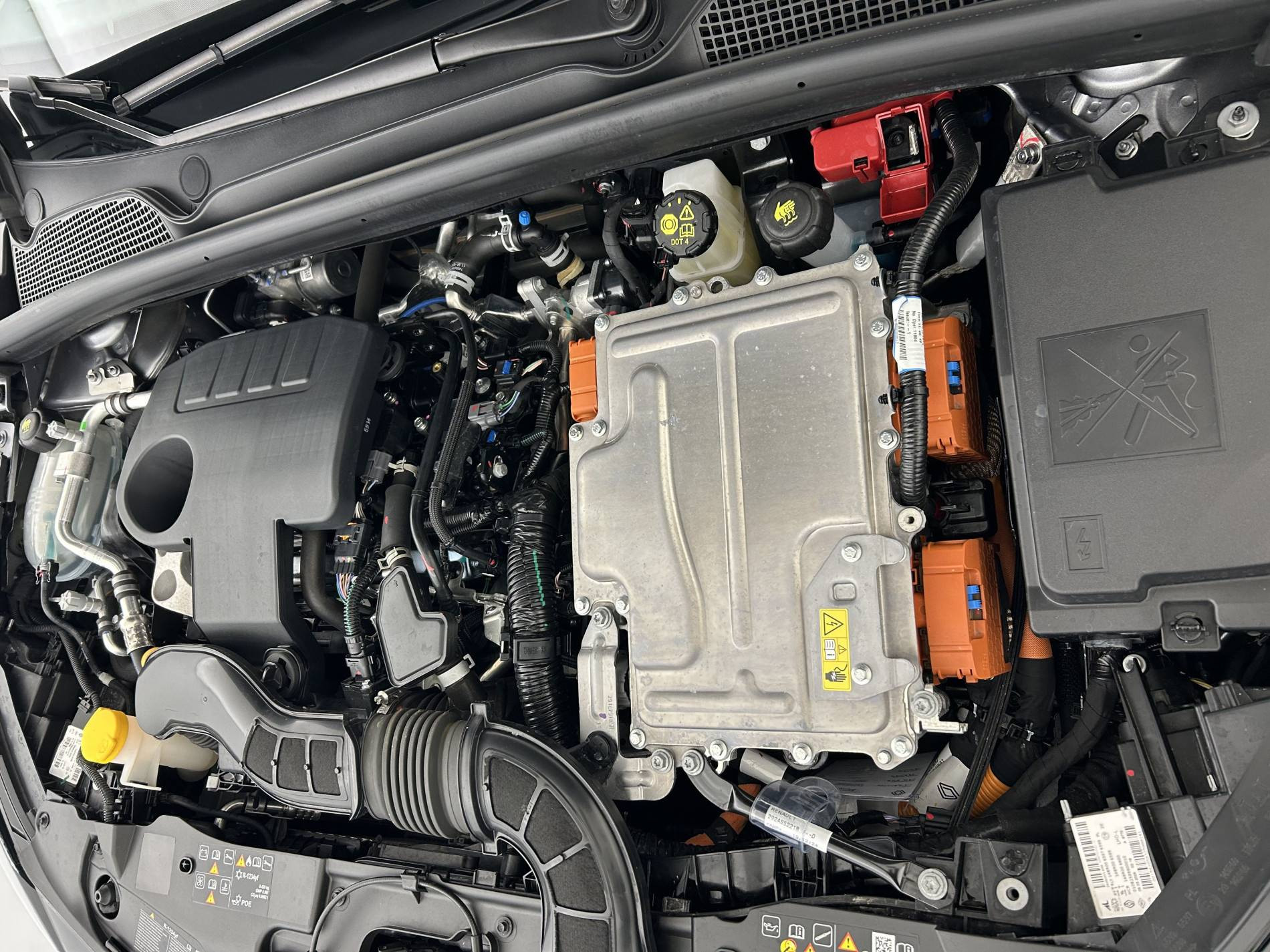 Vente en ligne Renault Clio 5 Clio E-Tech full hybrid 145 ch GSR2 au prix de 20 590 €