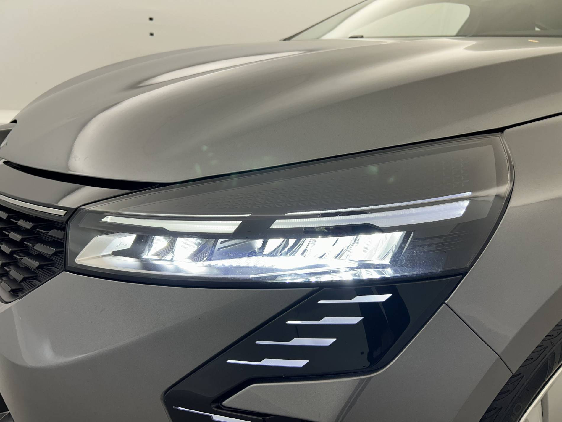 Vente en ligne Renault Clio 5 Clio E-Tech full hybrid 145 ch GSR2 au prix de 20 590 €