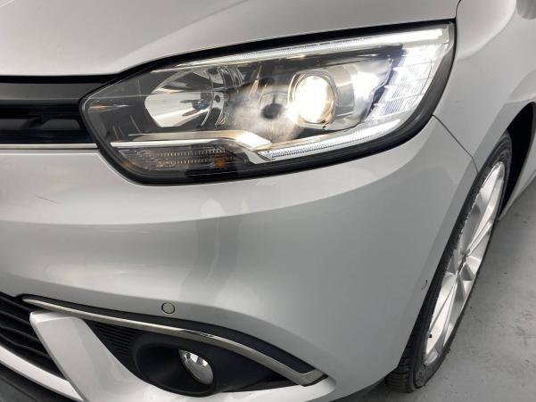 Vente en ligne Renault Scenic 4 Scenic dCi 110 Energy EDC au prix de 14 490 €