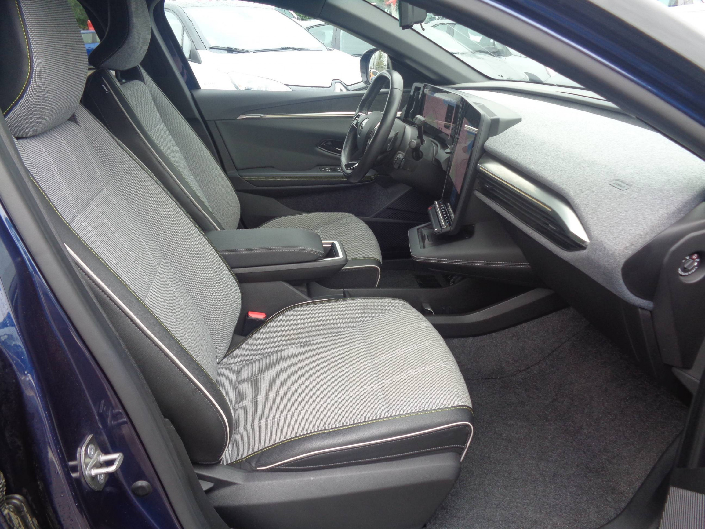 Vente en ligne Renault Megane E-Tech  EV60 220 ch optimum charge au prix de 24 990 €