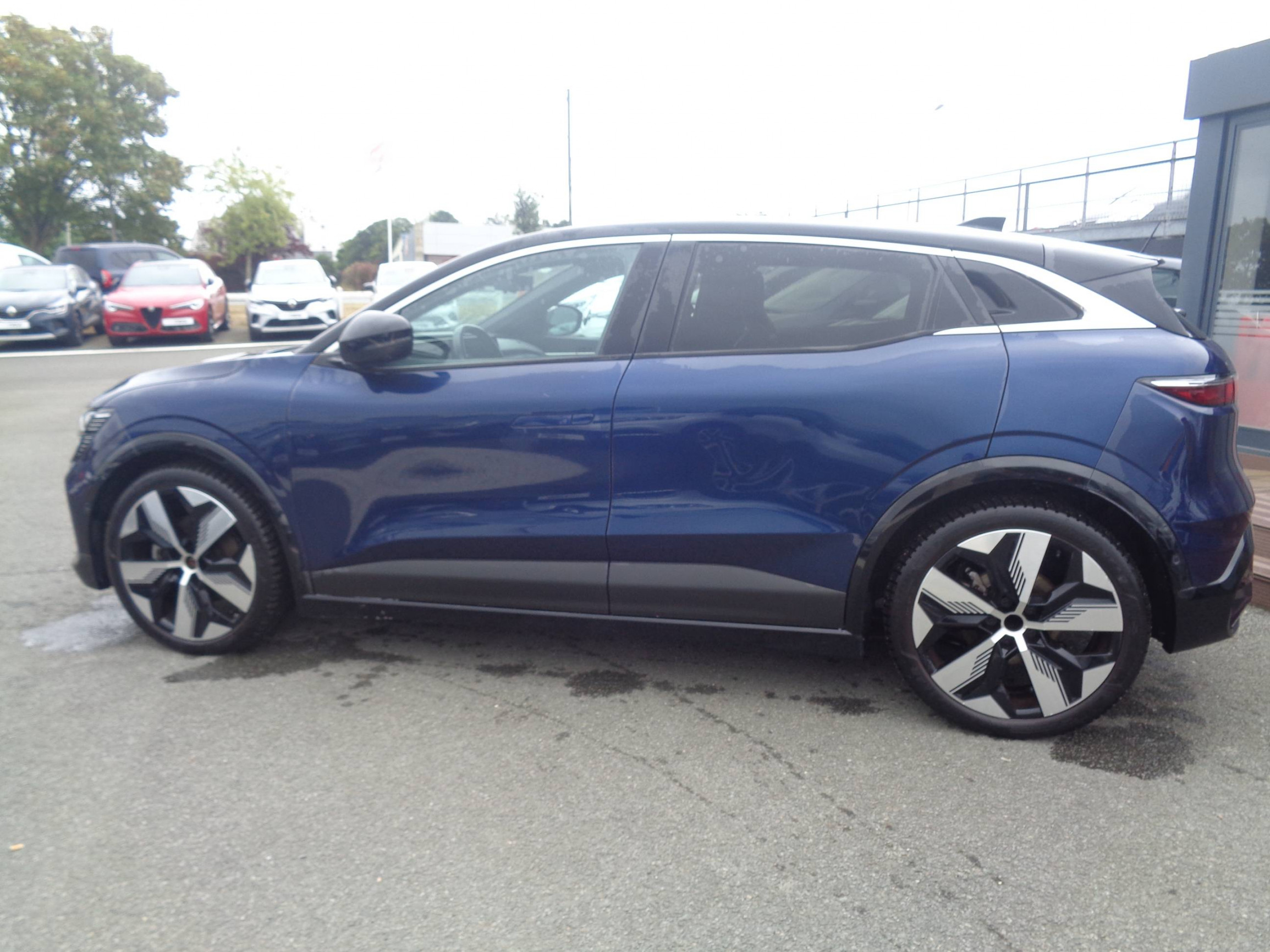 Vente en ligne Renault Megane E-Tech  EV60 220 ch optimum charge au prix de 24 990 €