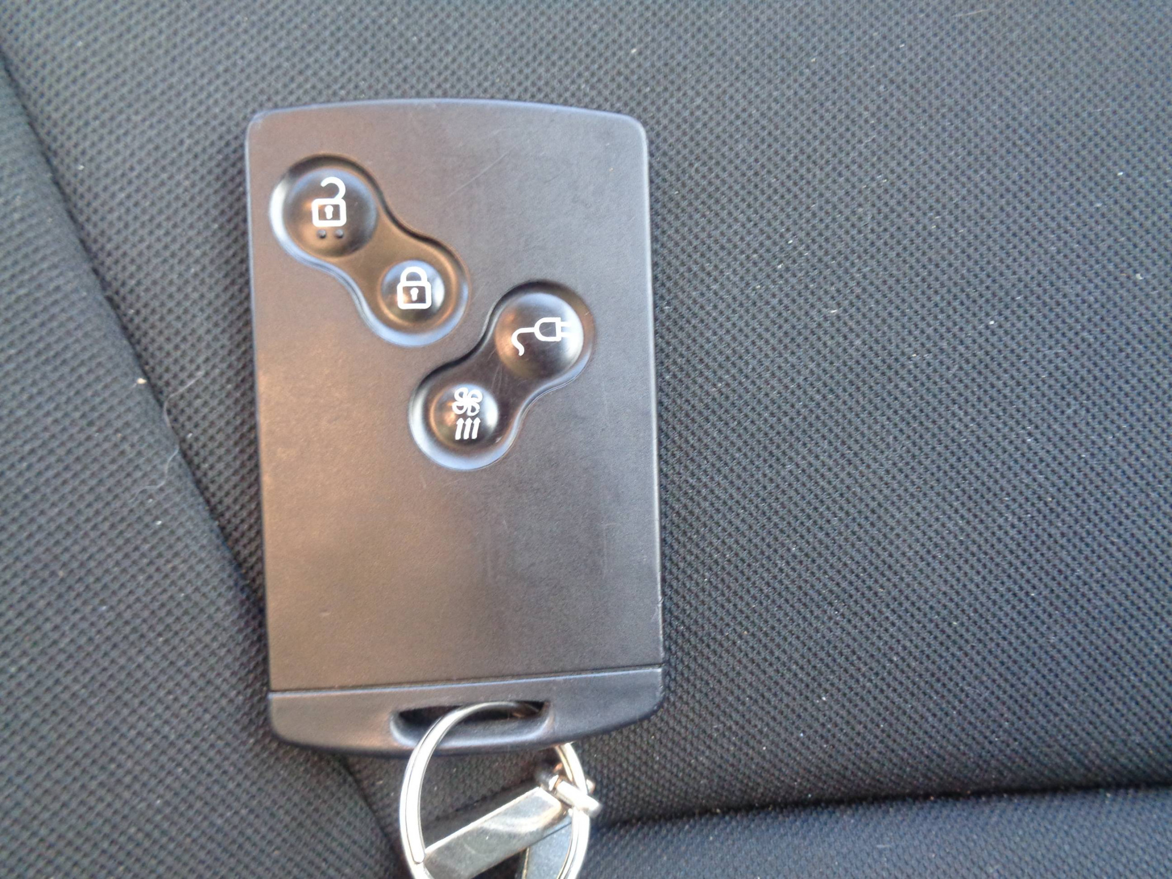 Vente en ligne Renault Zoé Zoe au prix de 9 790 €