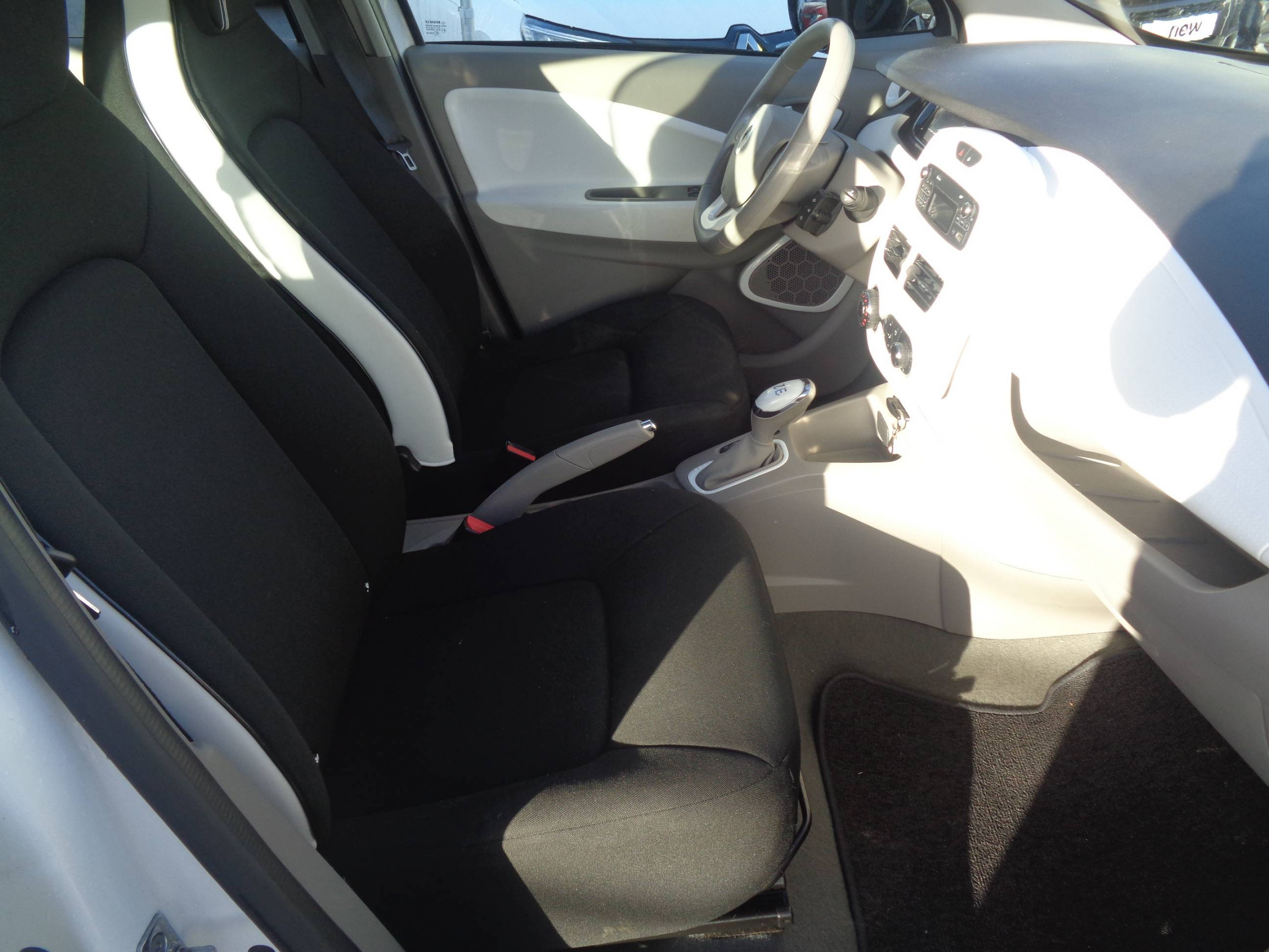 Vente en ligne Renault Zoé Zoe au prix de 9 790 €