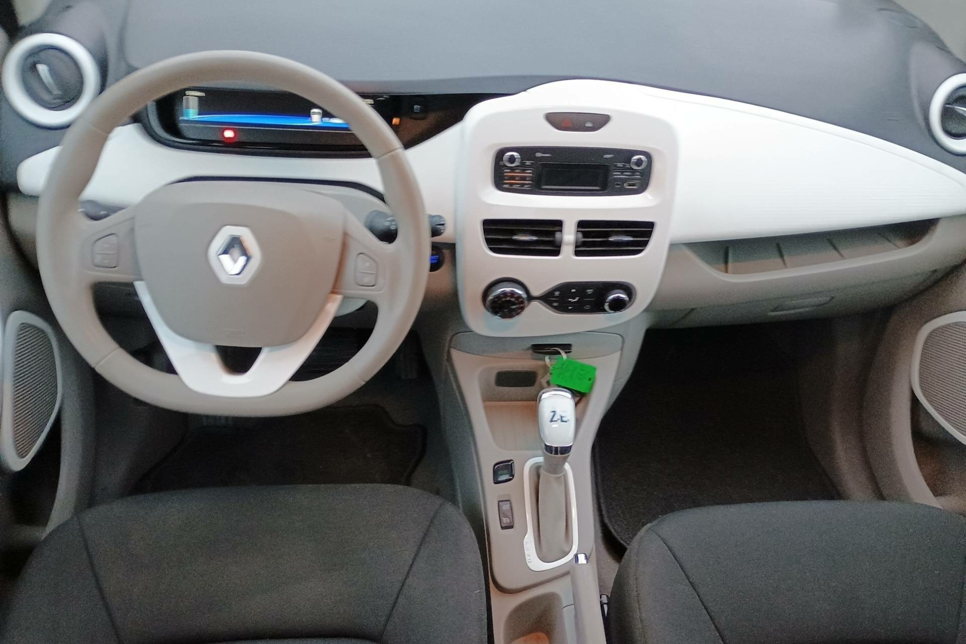 Vente en ligne Renault Zoé Zoe au prix de 9 790 €