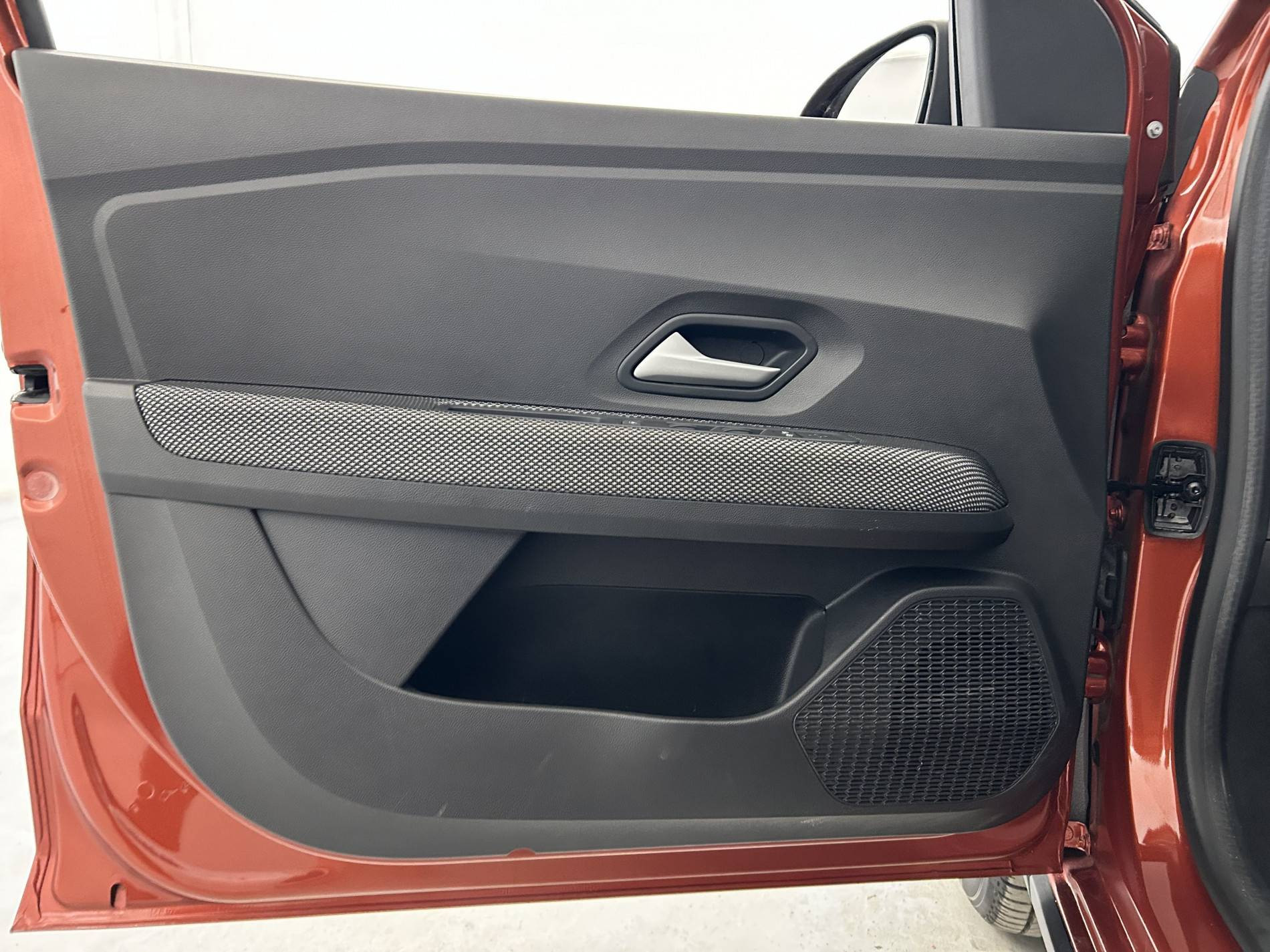 Vente en ligne Dacia Jogger  Hybrid 140 5 places au prix de 20 490 €