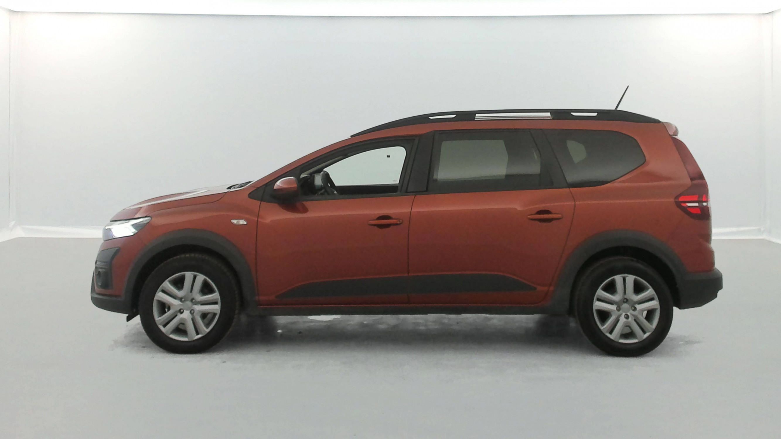 Vente en ligne Dacia Jogger  Hybrid 140 5 places au prix de 20 490 €