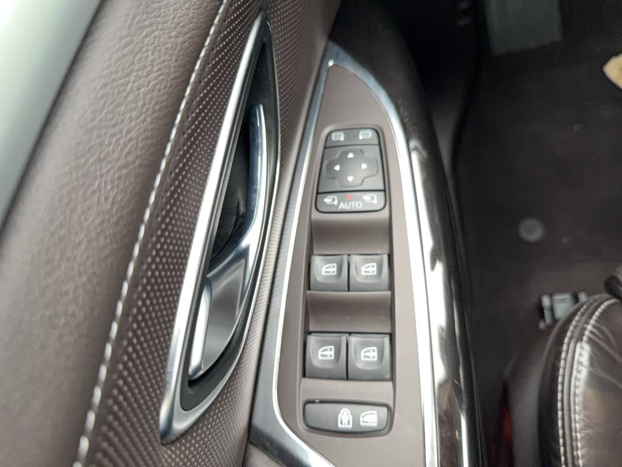 Vente en ligne Renault Espace 5 Espace Blue dCi 200 EDC au prix de 26 990 €