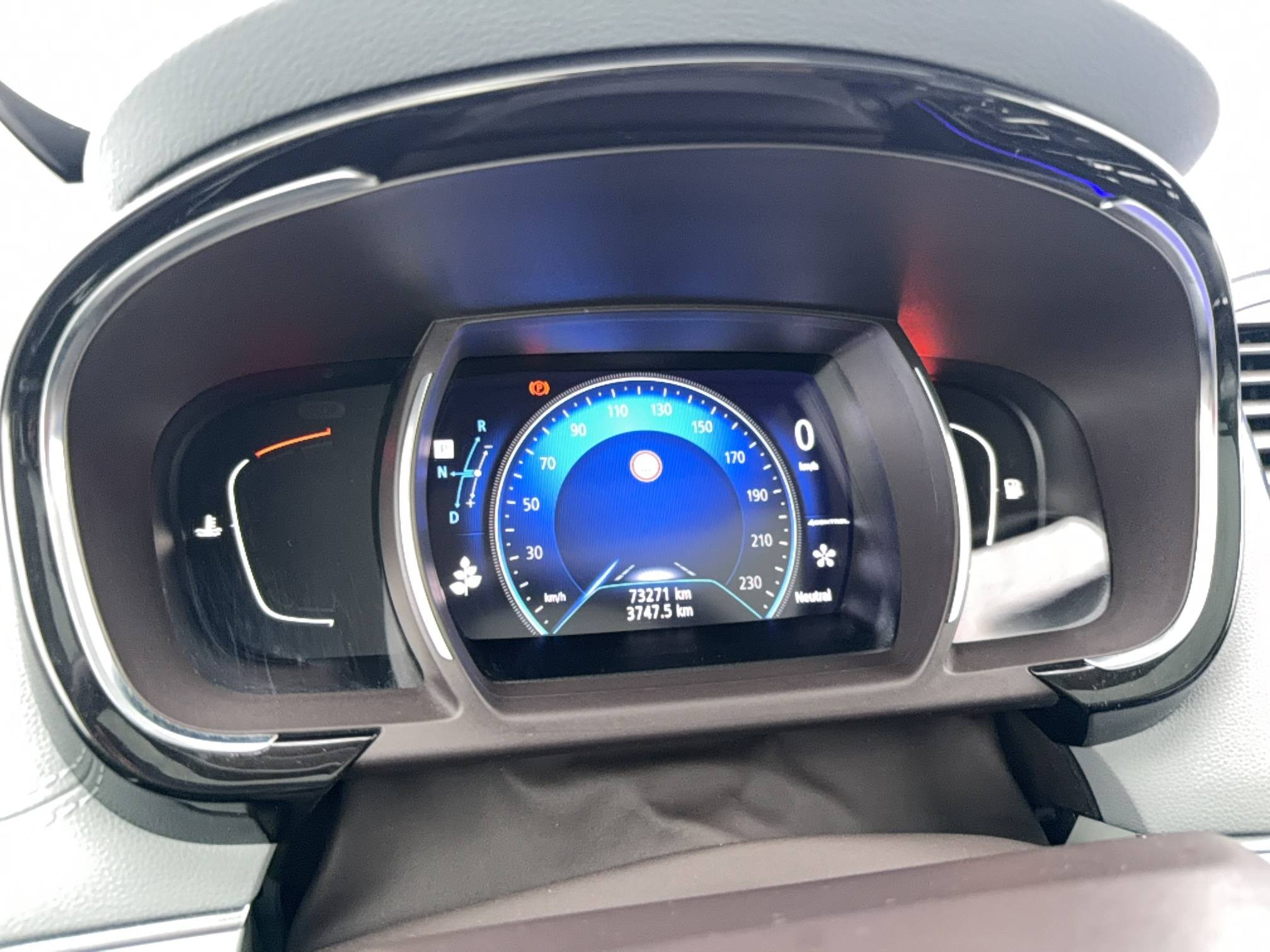 Vente en ligne Renault Espace 5 Espace Blue dCi 200 EDC au prix de 26 990 €