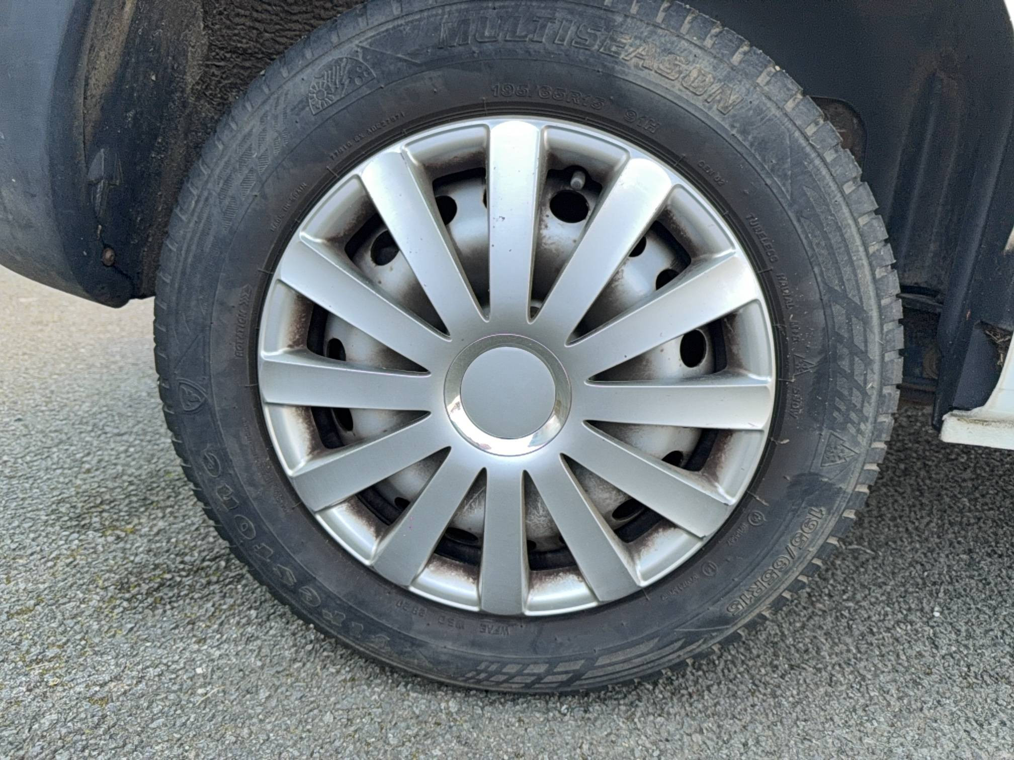 Vente en ligne Renault Kangoo Express  1.5 DCI 90 ENERGY au prix de 9 990 €