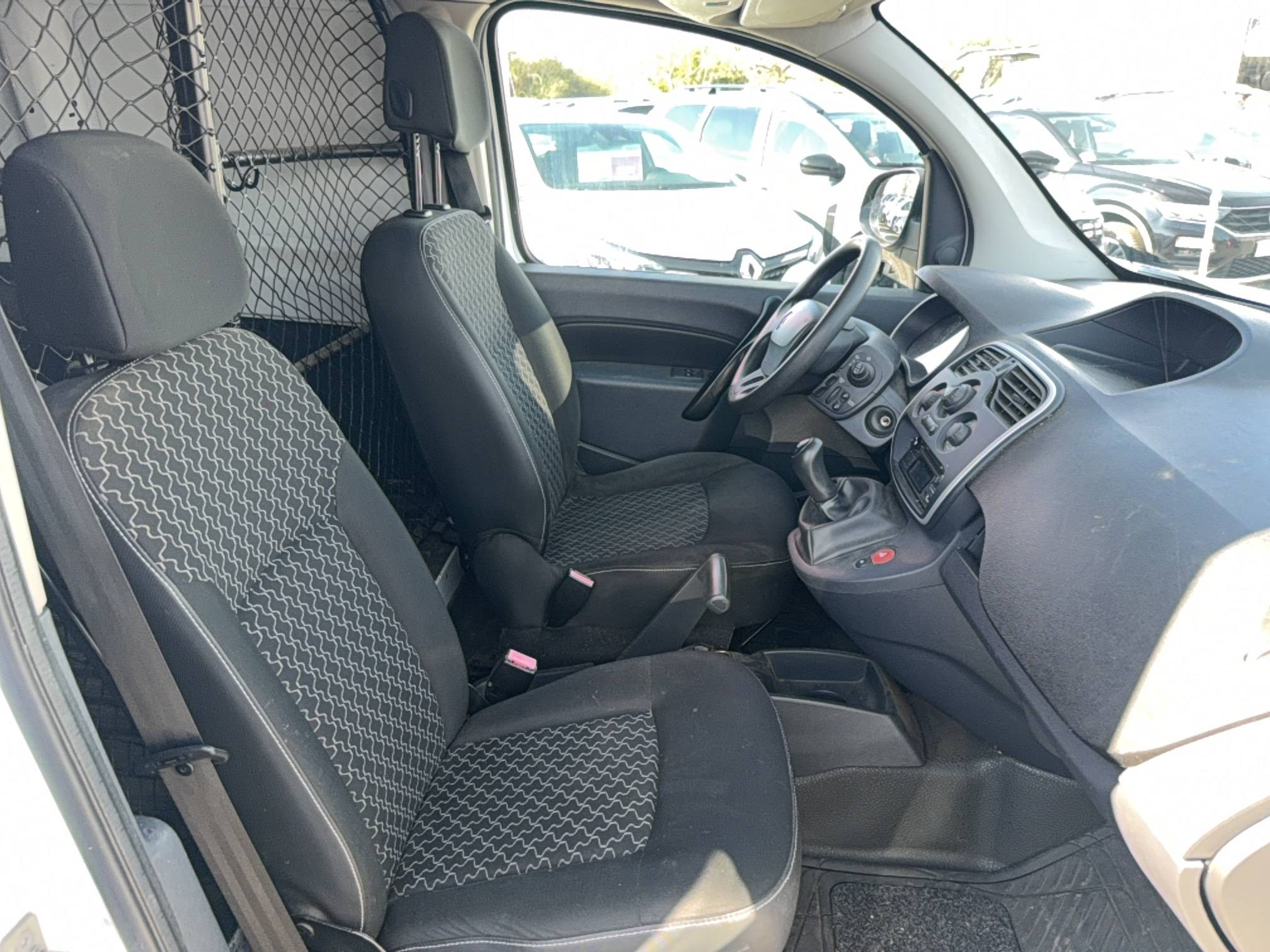 Vente en ligne Renault Kangoo Express  1.5 DCI 90 ENERGY au prix de 9 990 €