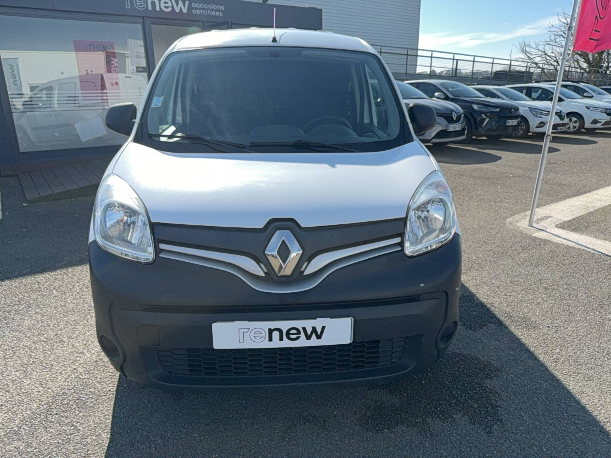 Vente en ligne Renault Kangoo Express  1.5 DCI 90 ENERGY au prix de 9 990 €