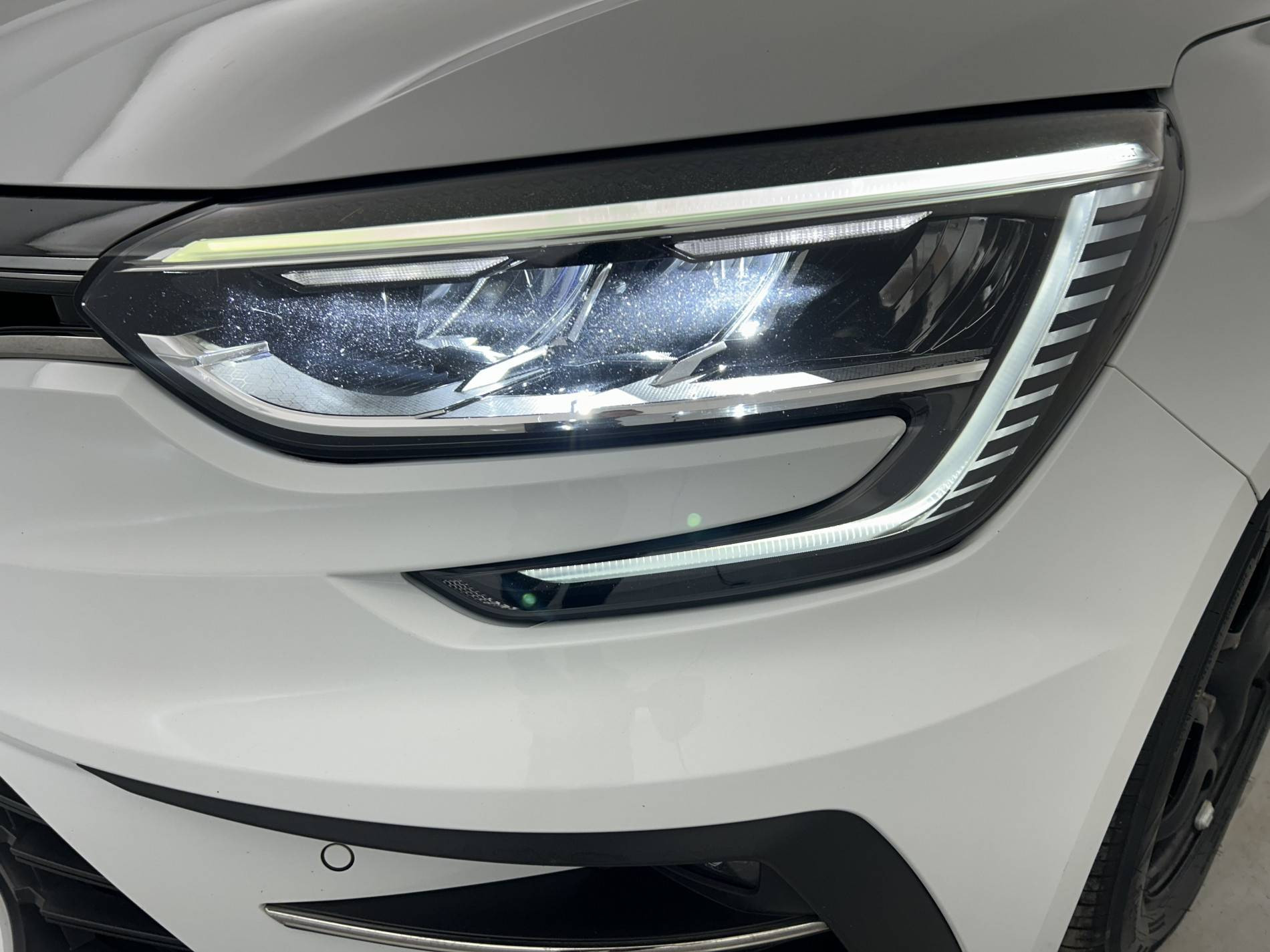 Vente en ligne Renault Megane 4 Mégane IV Berline Blue dCi 115 - 20 au prix de 14 190 €