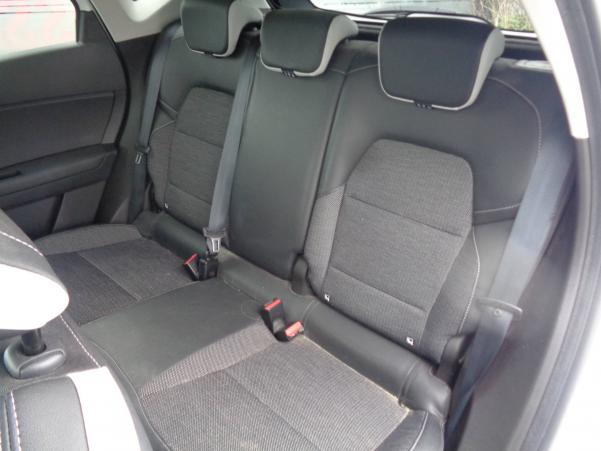 Vente en ligne Renault Captur  E-Tech Plug-in 160 au prix de 19 990 €