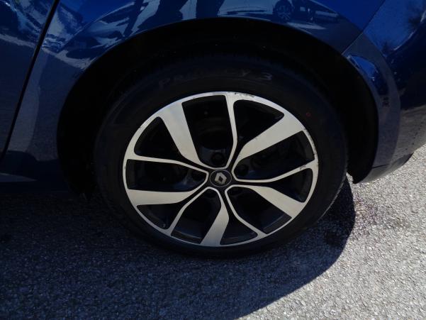 Vente en ligne Renault Megane 4 Mégane IV Berline TCe 115 FAP au prix de 13 490 €