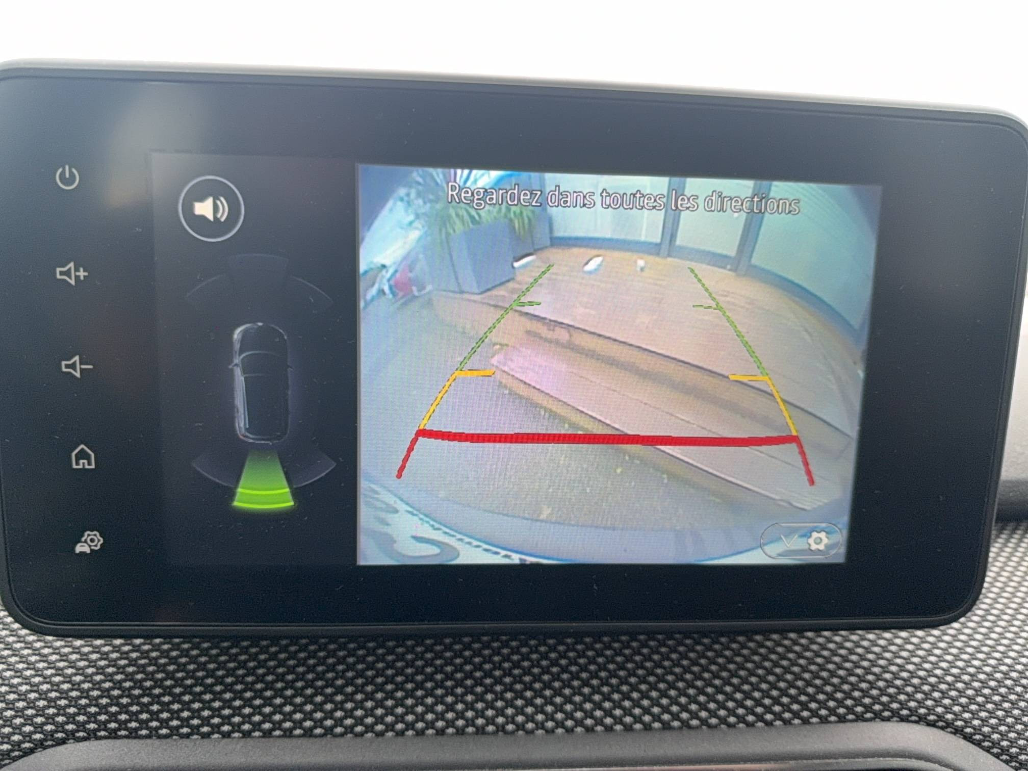 Vente en ligne Dacia Sandero 3  TCe 90 - 22 au prix de 14 890 €