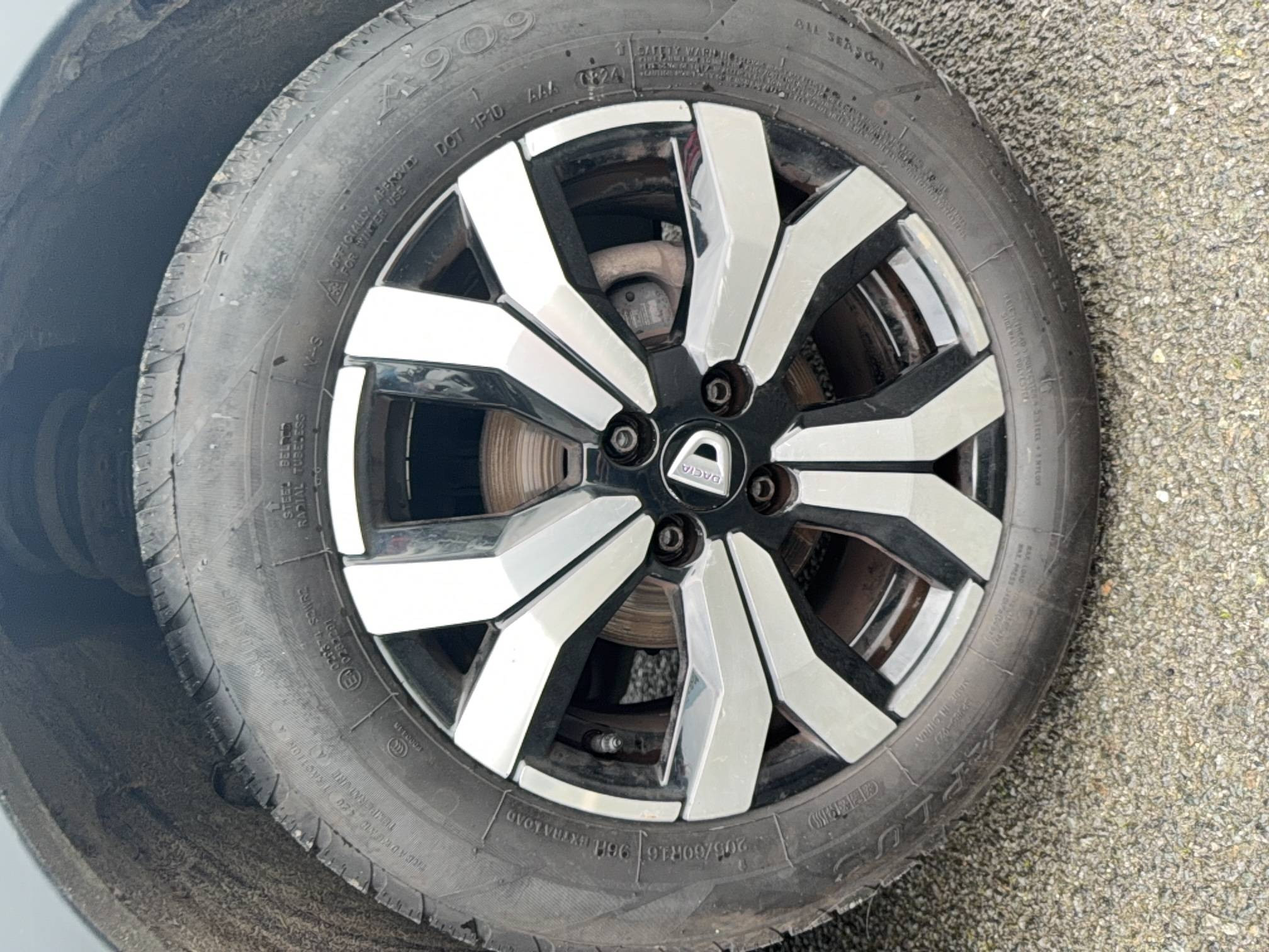 Vente en ligne Dacia Sandero 3  TCe 90 - 22 au prix de 14 890 €