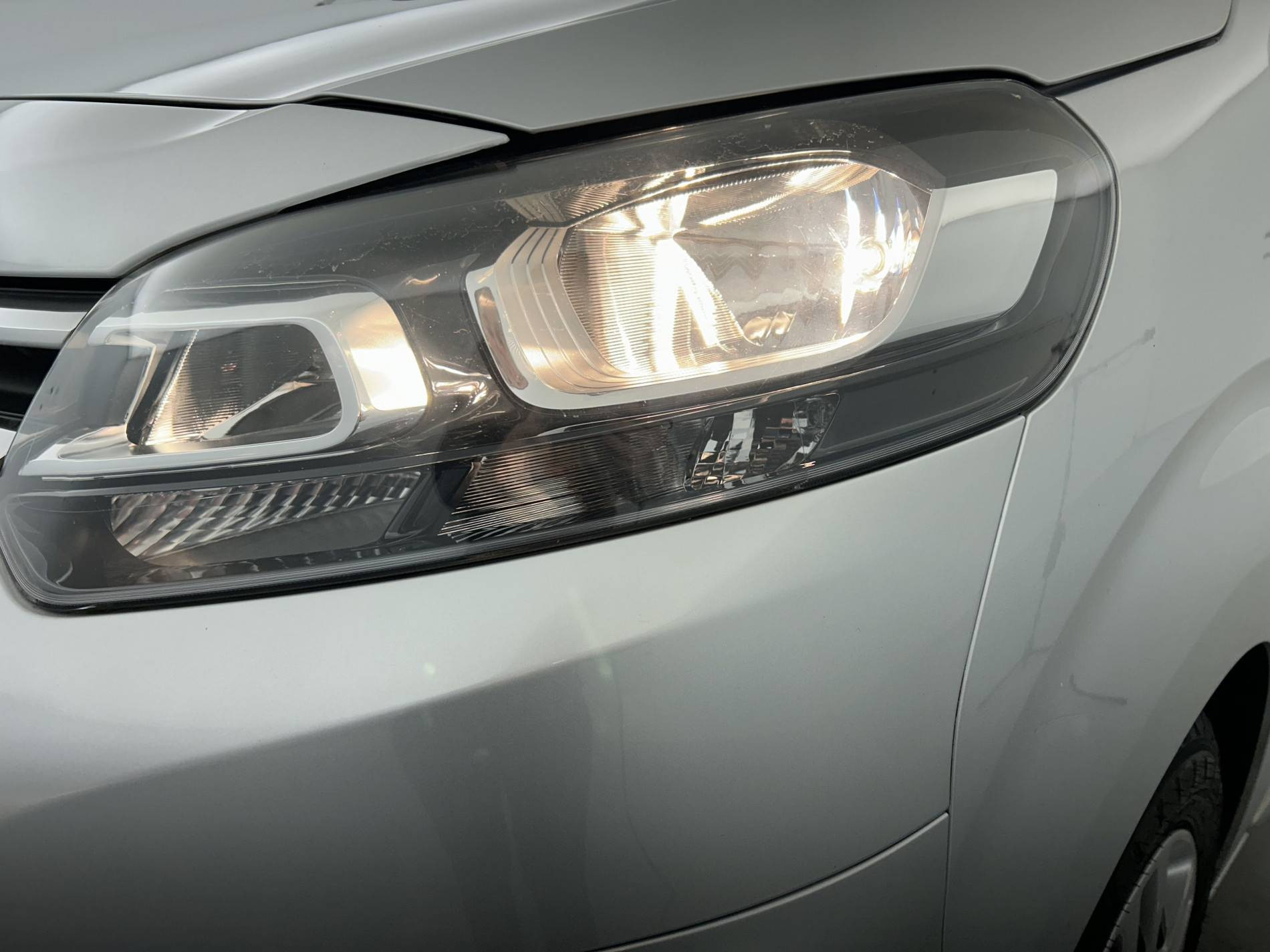 Vente en ligne Citroën Spacetourer Spacetourer XL BlueHDi 120 S&S BVM6 au prix de 23 890 €