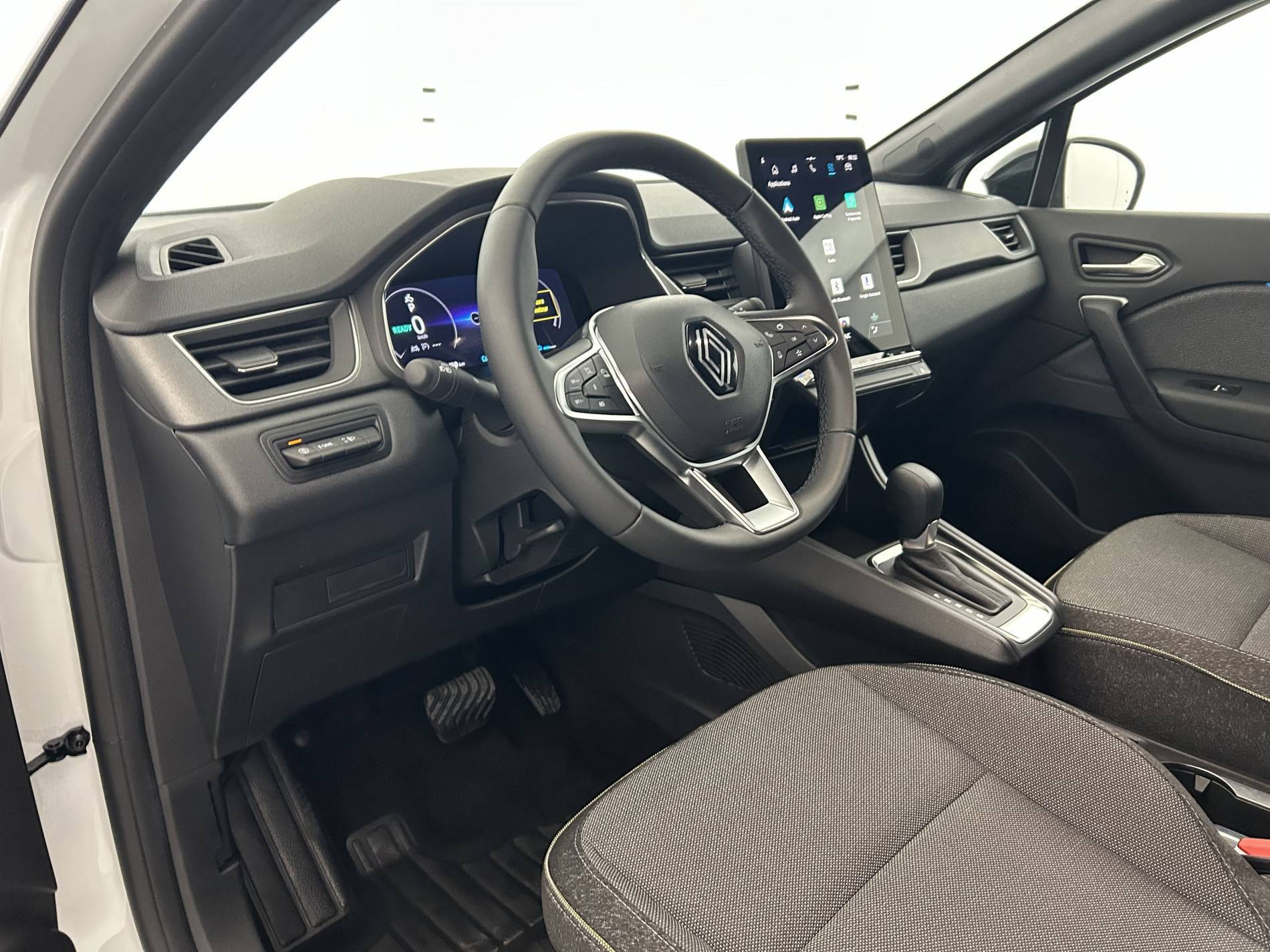 Vente en ligne Renault Captur  E-Tech full hybrid 145 ch au prix de 25 690 €