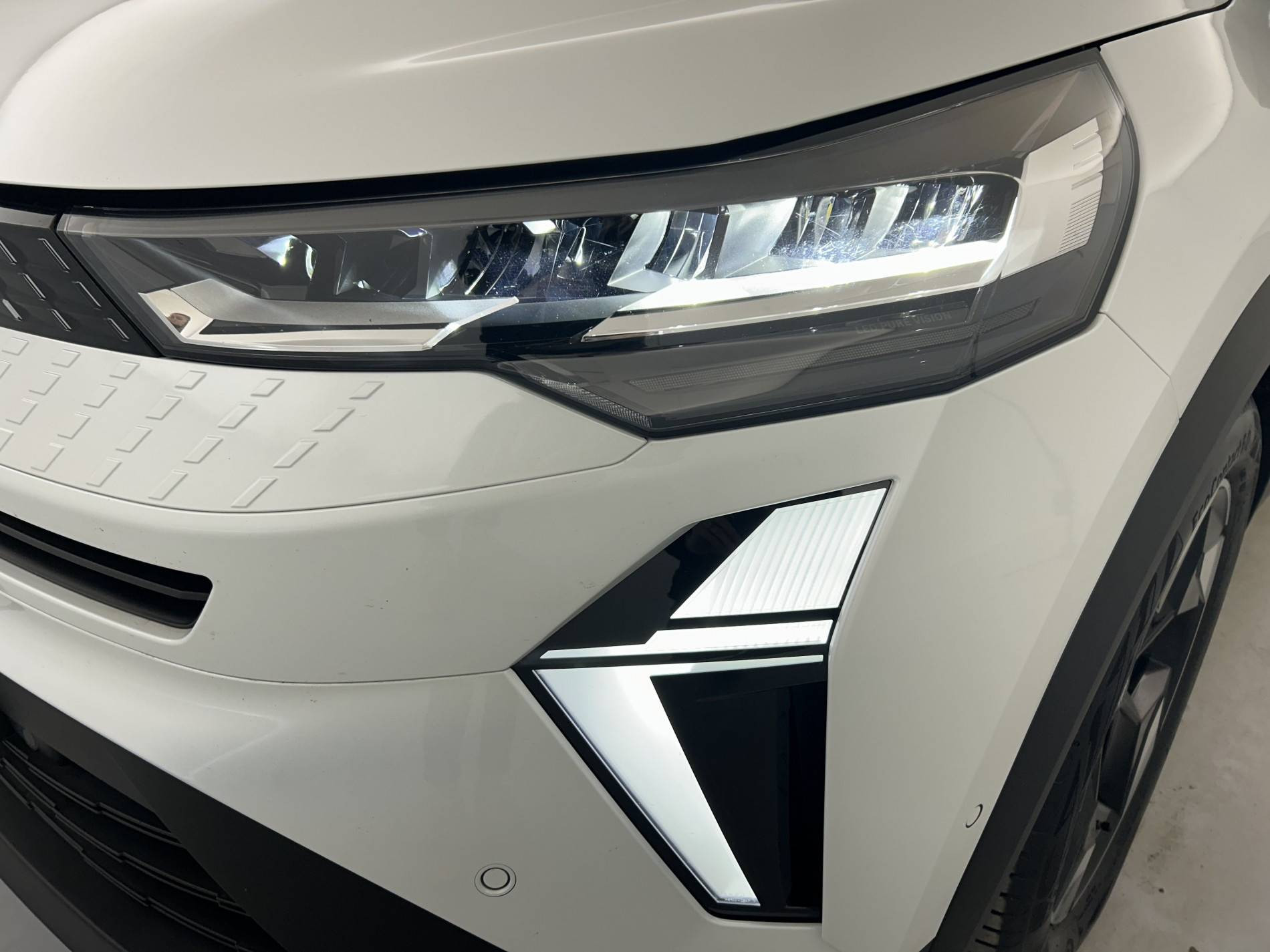 Vente en ligne Renault Captur  E-Tech full hybrid 145 ch au prix de 25 690 €