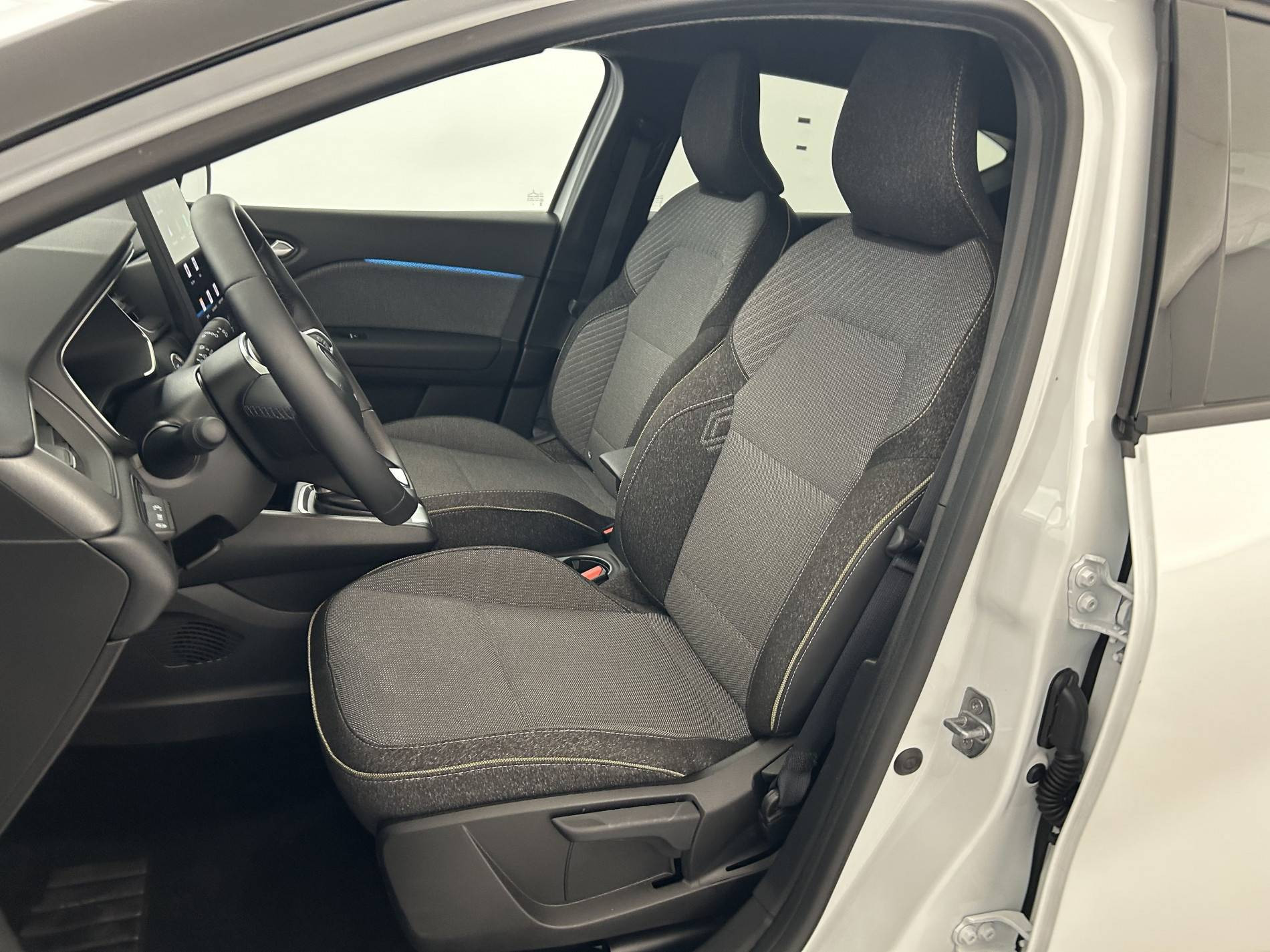 Vente en ligne Renault Captur  E-Tech full hybrid 145 ch au prix de 25 690 €