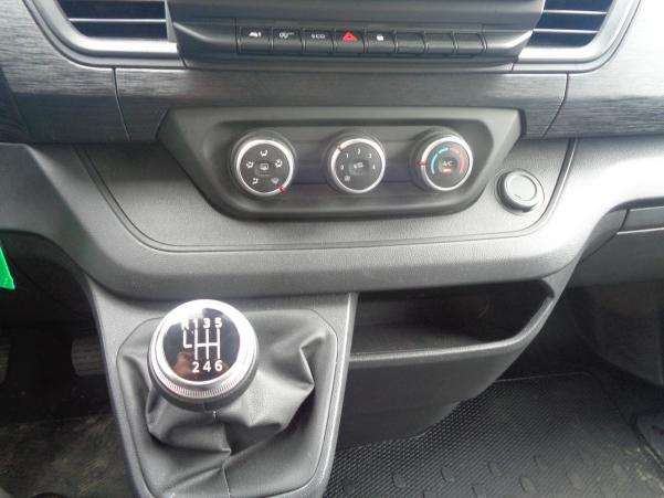 Vente en ligne Renault Trafic  L2 dCi 150 Energy S&S au prix de 32 990 €