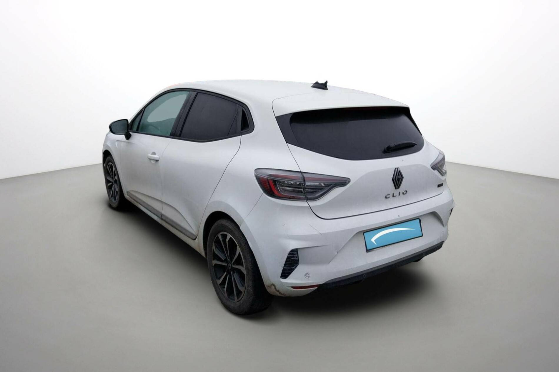 Vente en ligne Renault Clio 5 Clio E-Tech full hybrid 145 au prix de 18 990 €