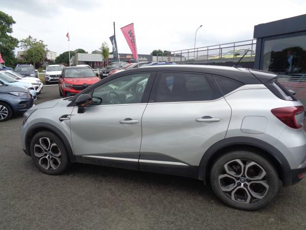 Vente en ligne Renault Captur  E-Tech Plug-in 160 au prix de 18 990 €