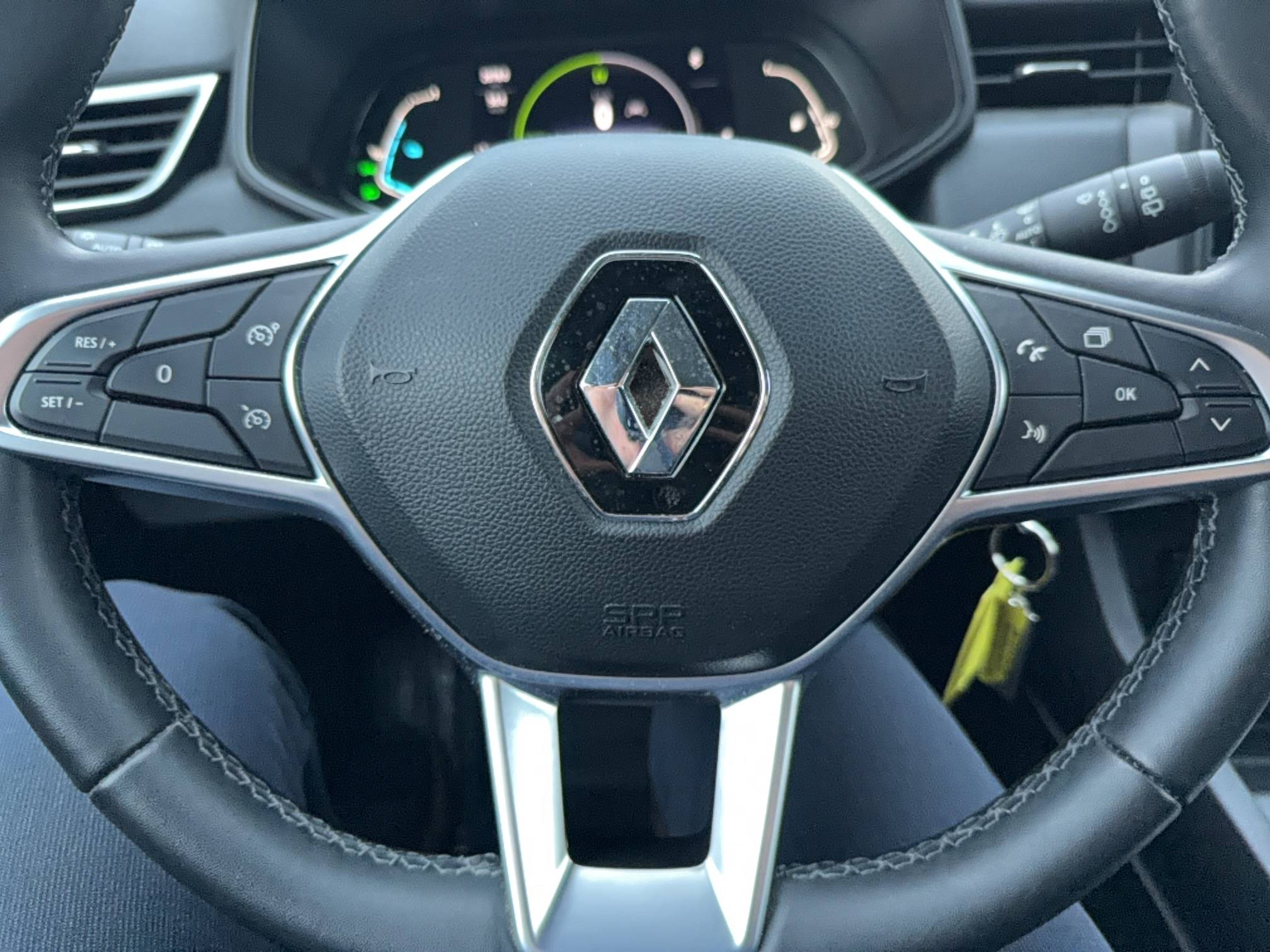 Vente en ligne Renault Clio 5 Clio E-Tech full hybrid 145 au prix de 17 490 €