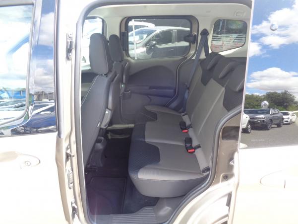 Vente en ligne Ford Tourneo Courier  1.0 E 100 BV6 S&S au prix de 14 490 €