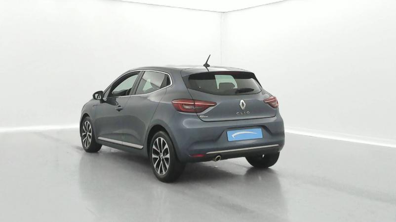 Vente en ligne Renault Clio 5 Clio TCe 90 - 21N au prix de 15 490 €