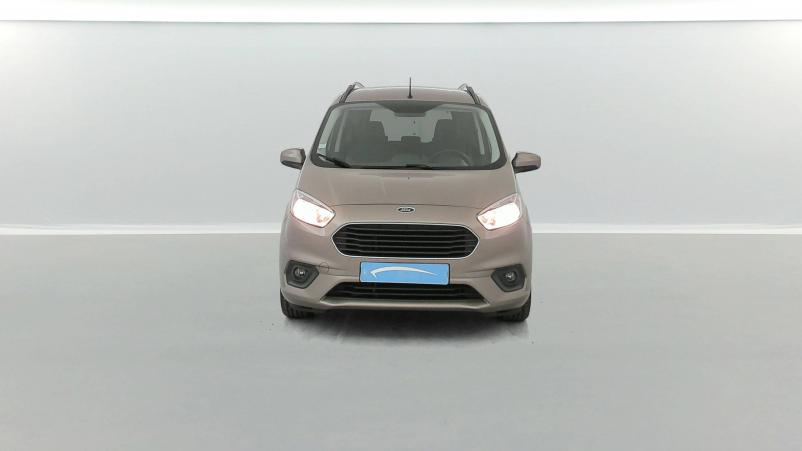 Vente en ligne Ford Tourneo Courier  1.0 E 100 BV6 S&S au prix de 14 490 €