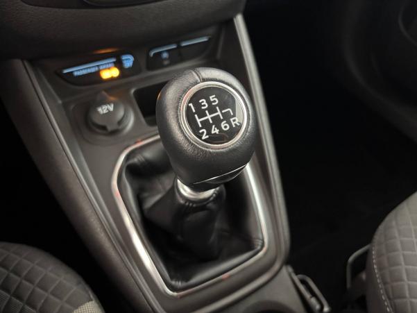 Vente en ligne Ford Tourneo Courier  1.0 E 100 BV6 S&S au prix de 14 490 €